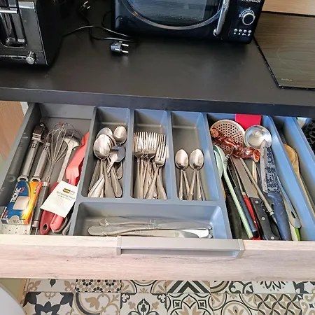 Au Levant De Marie Ii *