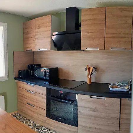 Au Levant De Marie Ii شقة *