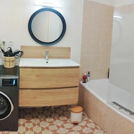 Au Levant De Marie Ii شقة غايلاك